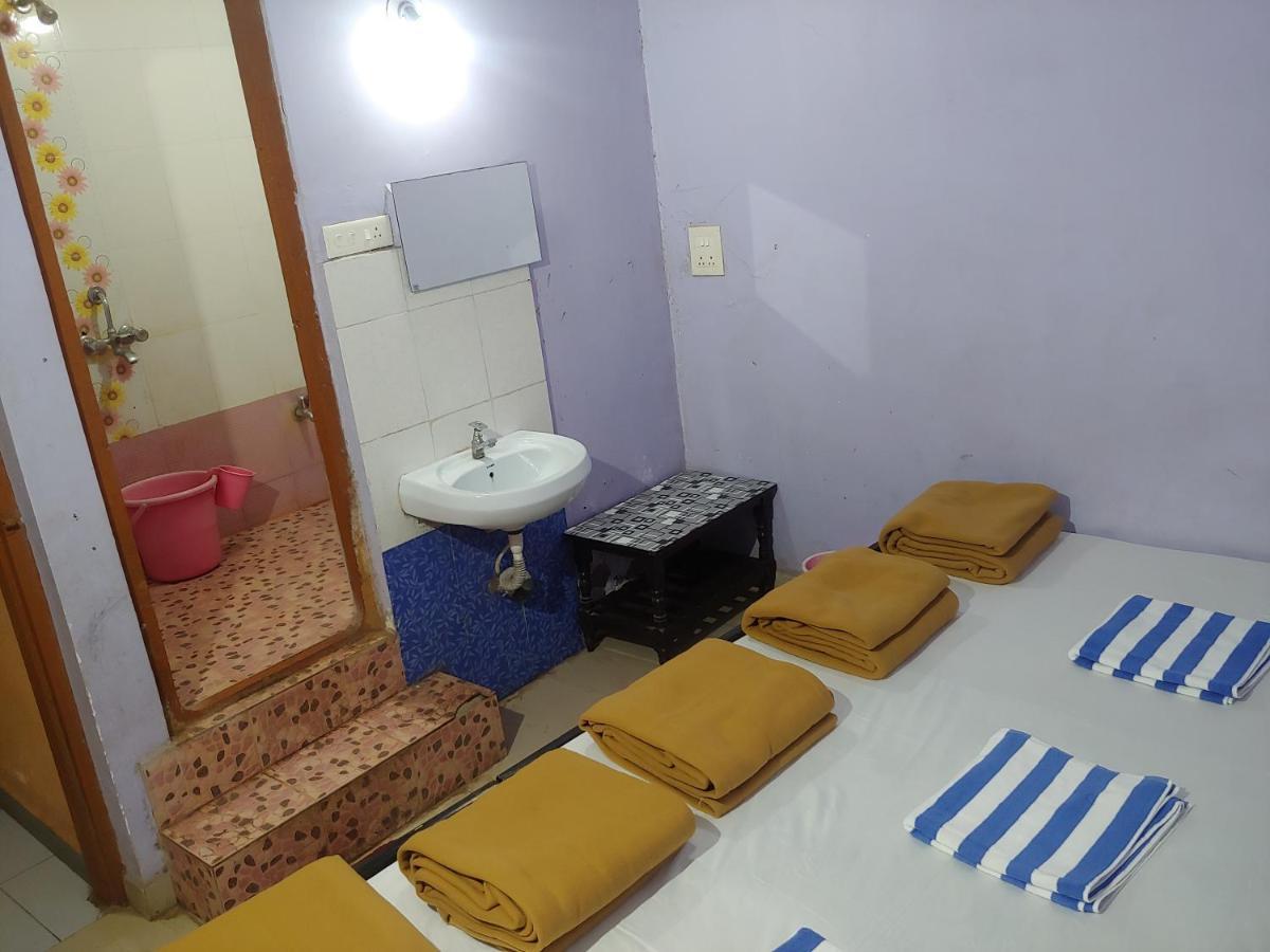 Ambai Guest House Kolhapur Exterior photo